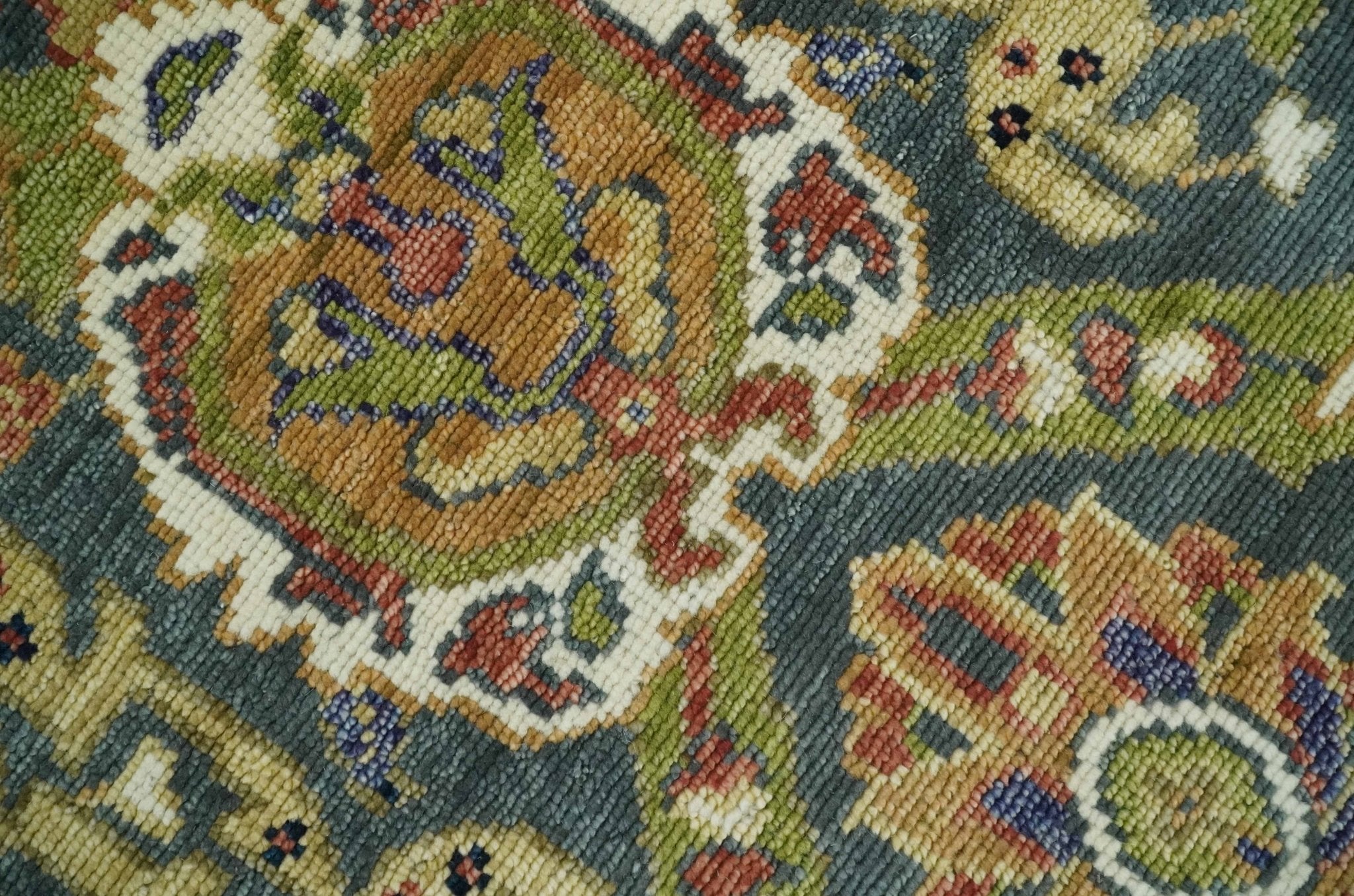 Antique Persian Rug Hand knotted 8x10, 9x12, 10x14 and 12x15 Green, Ivory and Gray Traditional Oushak Area Rug | TRDCP985810 - The Rug Decor