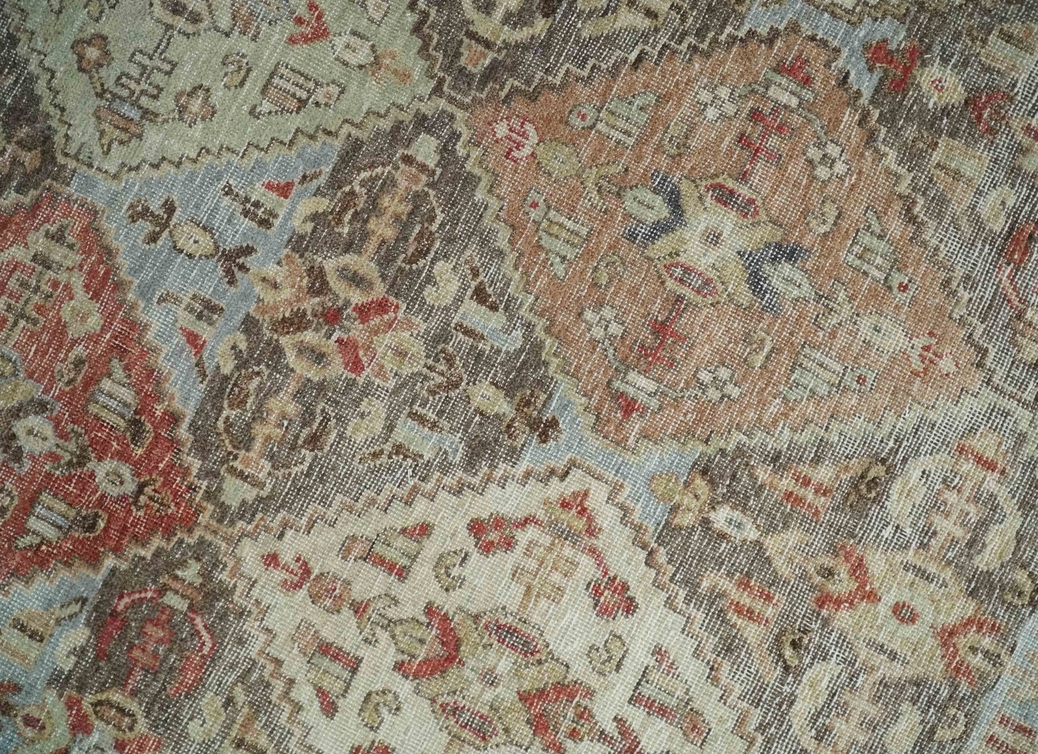 Antique Persian Tribal Garden Rug 6x9, 8x10 and 9x12 Hand Knotted Distressed Area Rug | TRD2756 - The Rug Decor