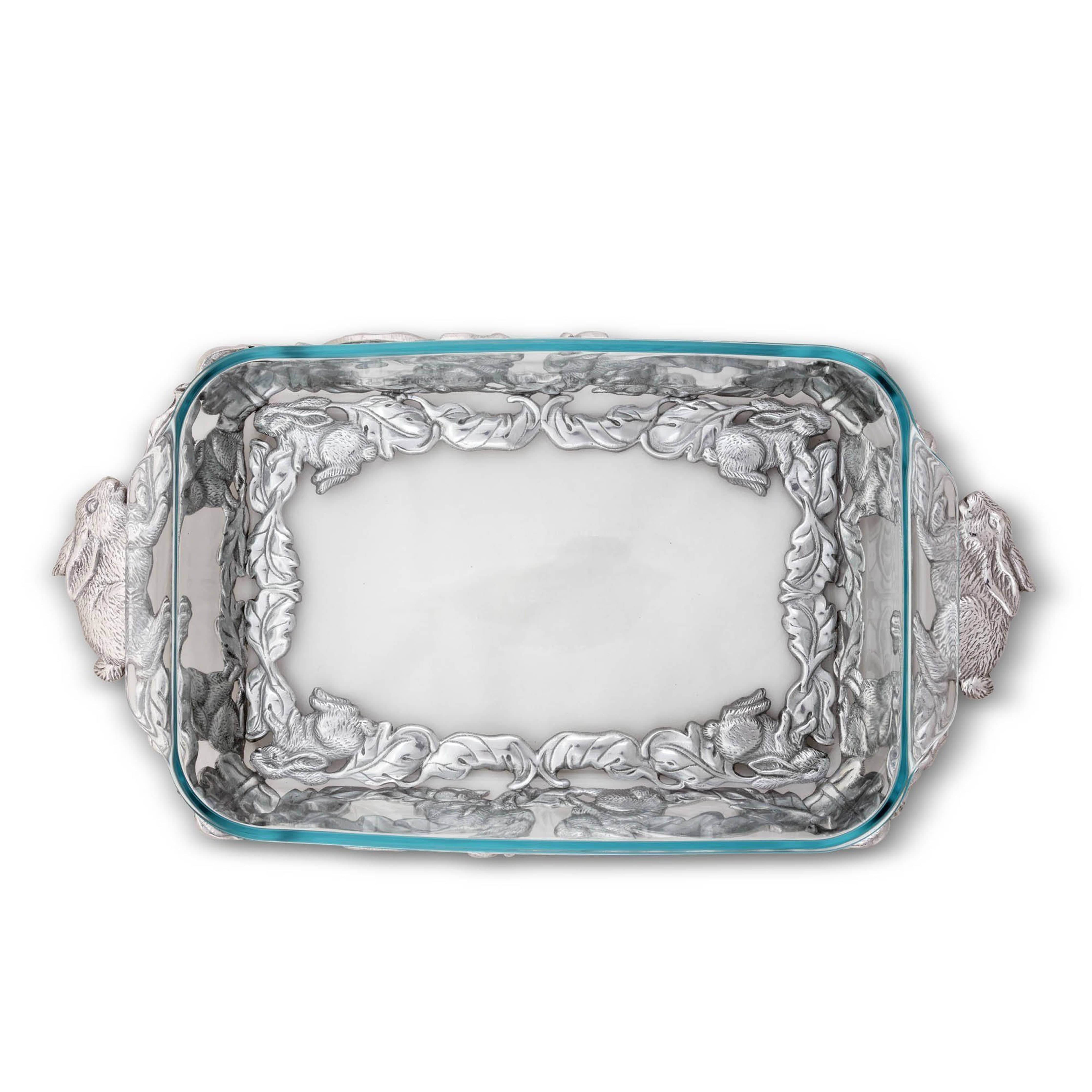 Bunny 3-Qt Casserole W/Pyrex