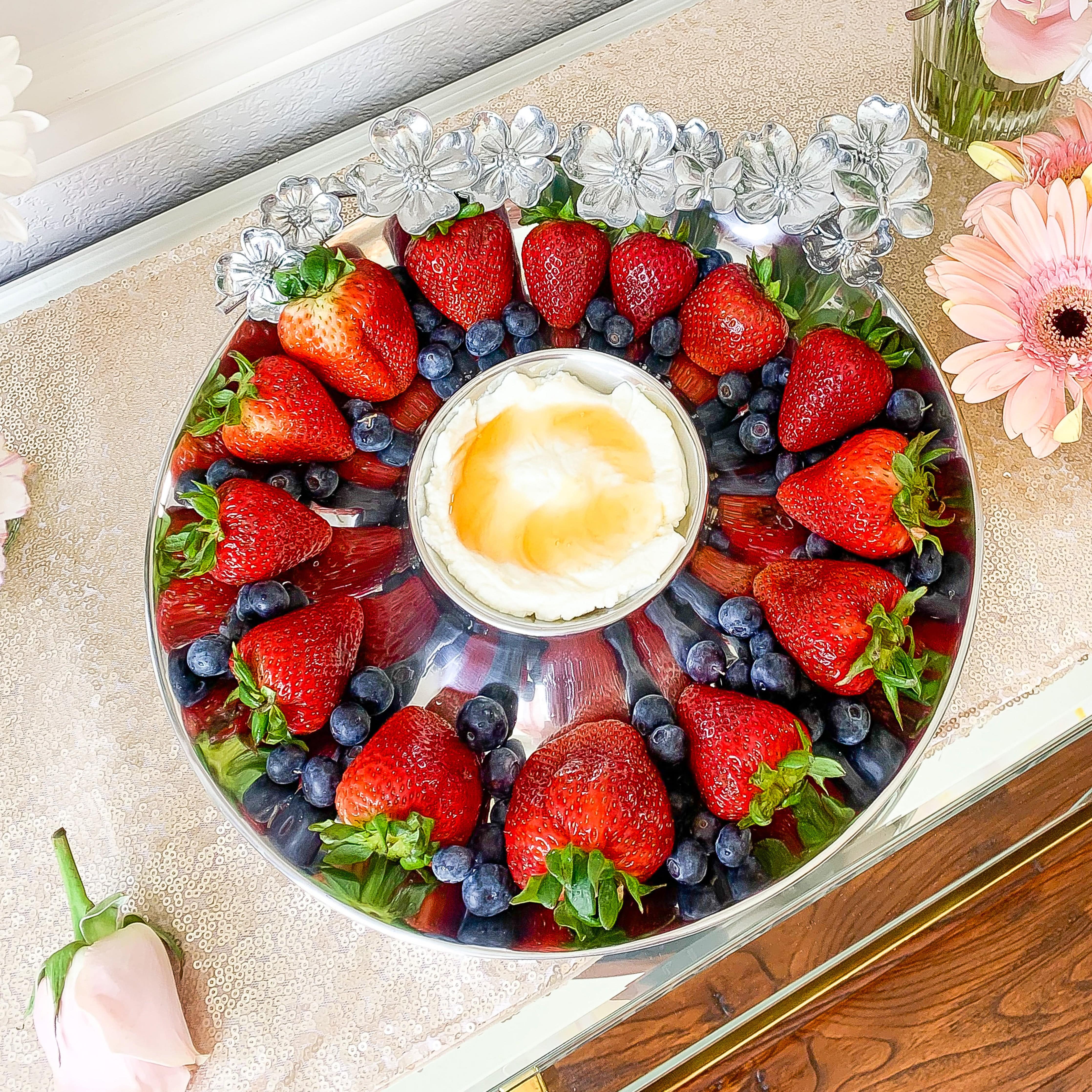 Butterfly and Dogwood Chip and Dip