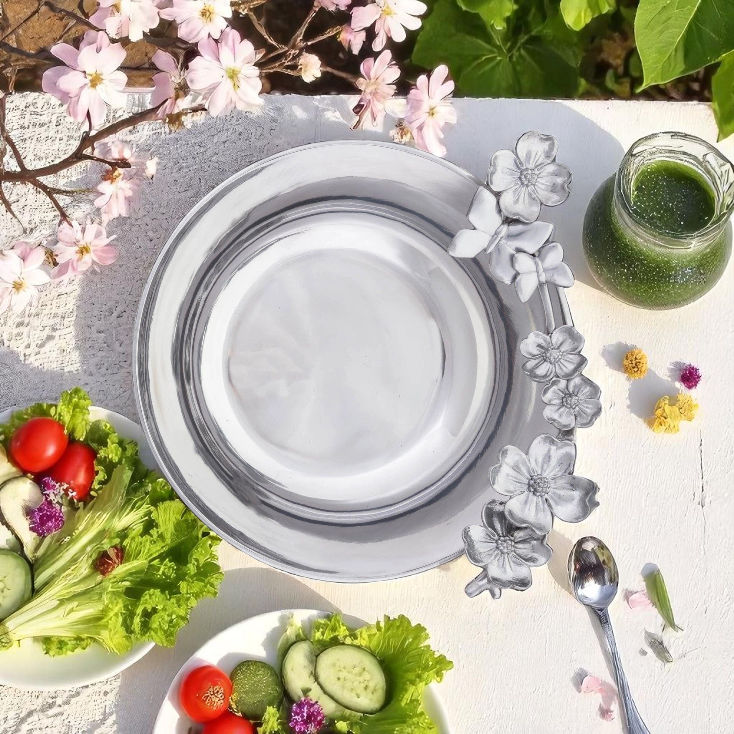 Dogwood Serving Bowl
