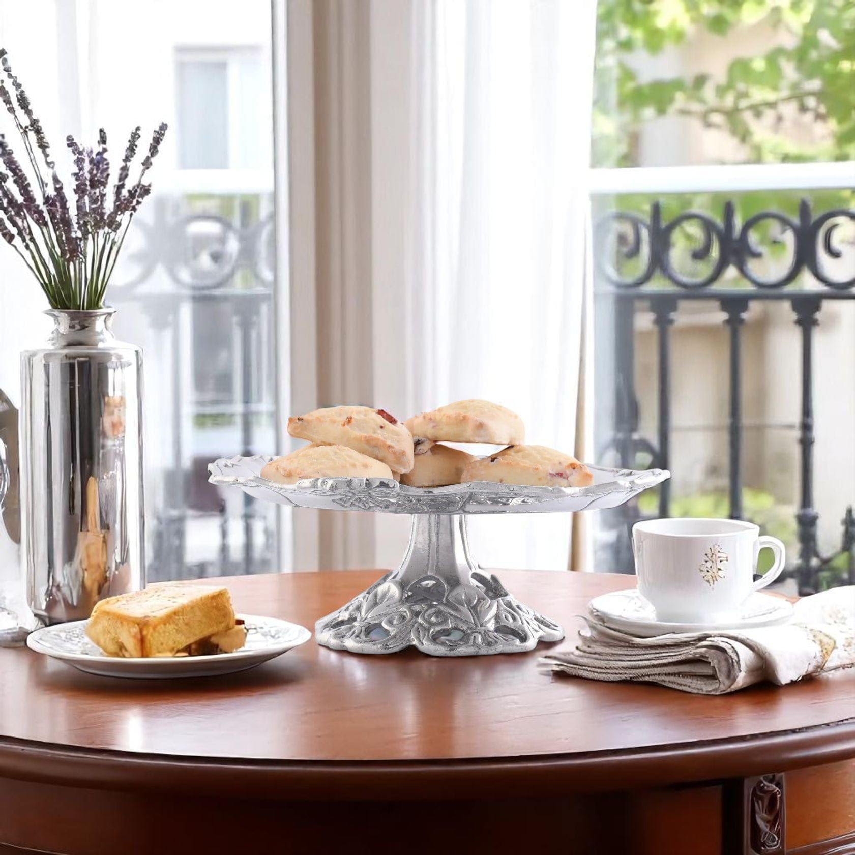Fleur de Lis Treat / Cookie Stand