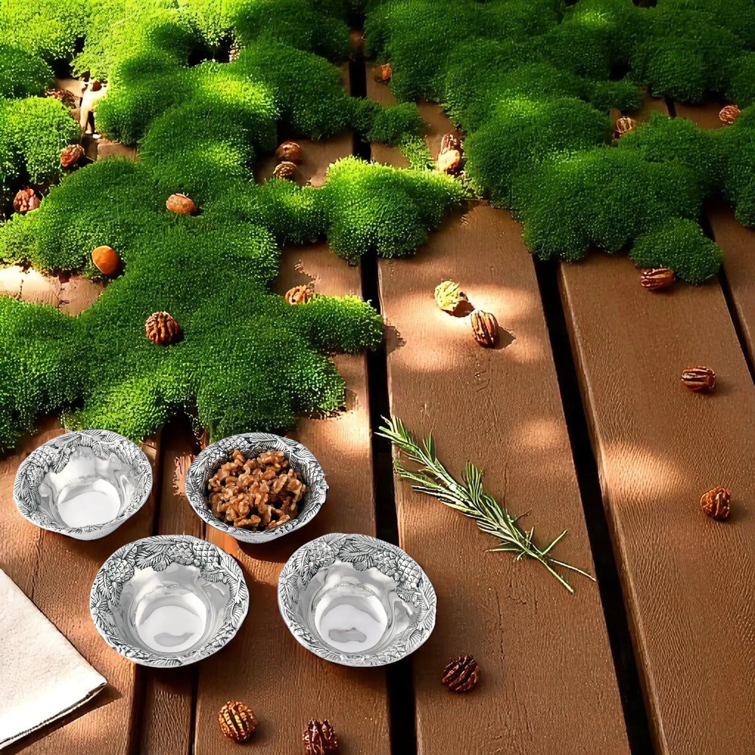 Pine Cone Forest Dip Bowl Set of 4