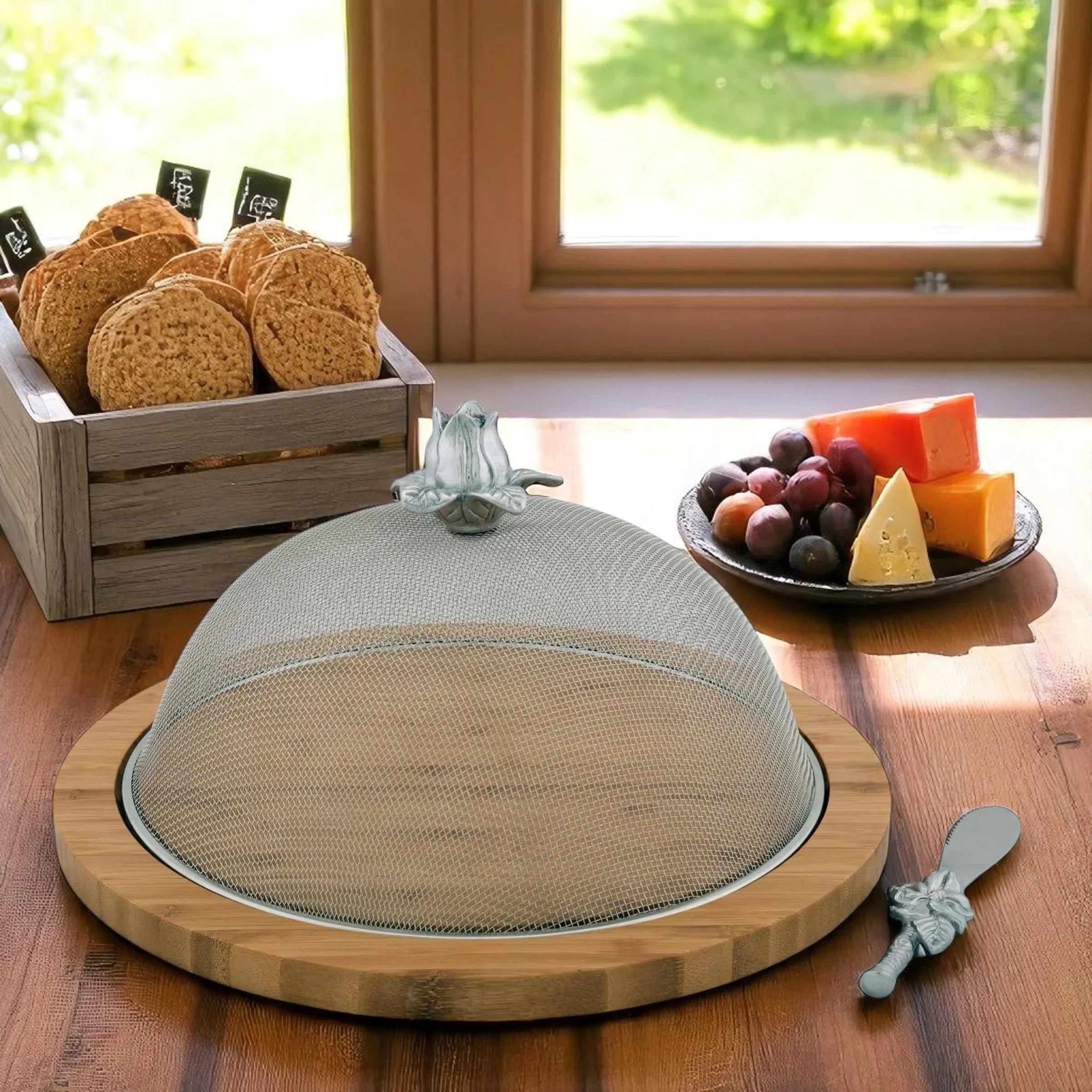 Magnolia 3 Piece Picnic Cheese Board / Spreader