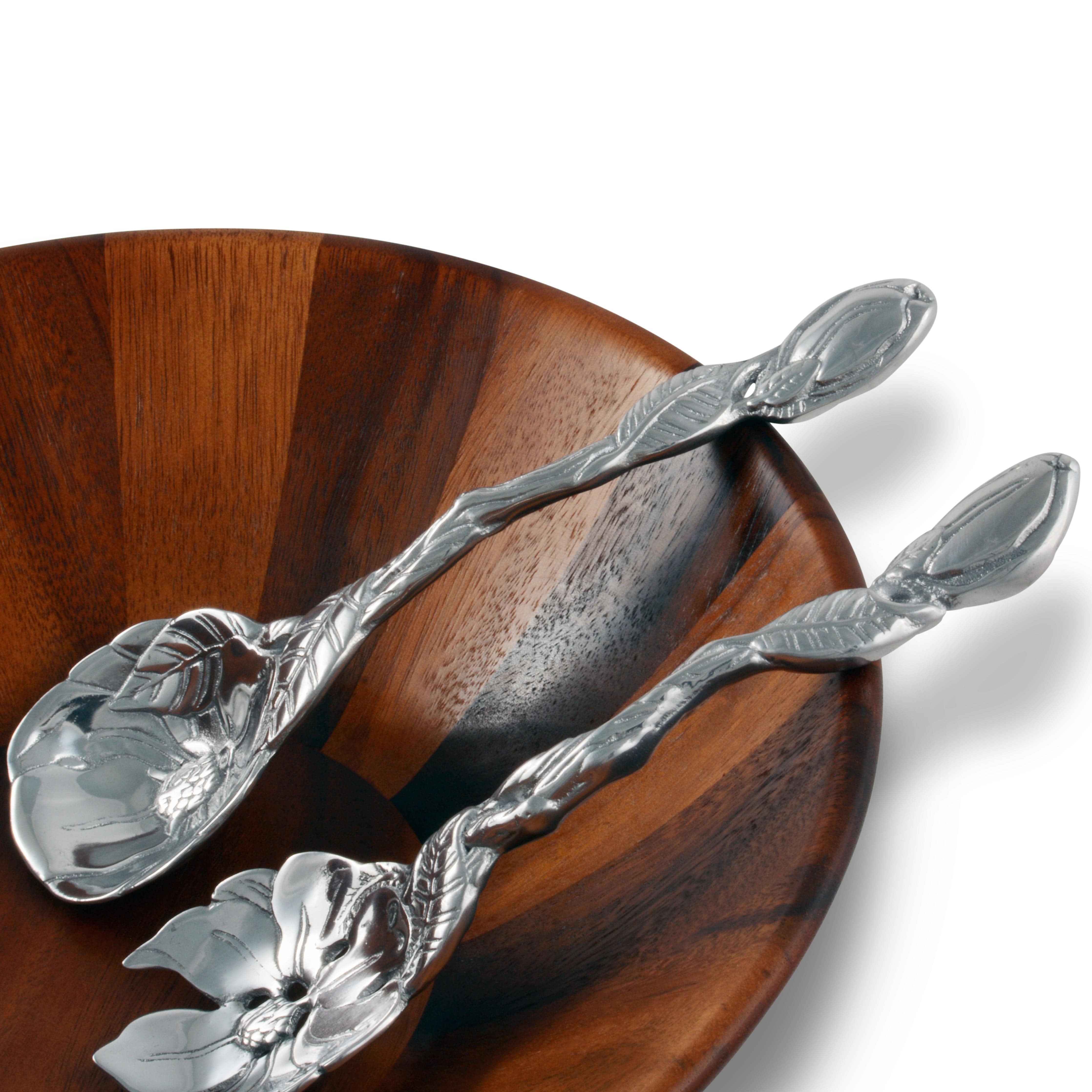 Magnolia Serving Set