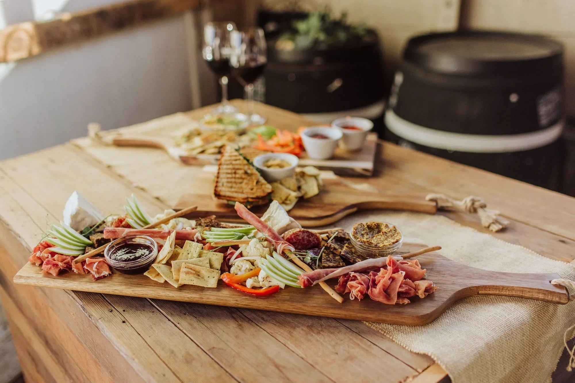 Artisan 30" Acacia Charcuterie Board - The Mayfair Hall