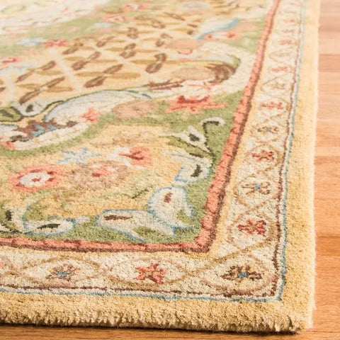 Classic Wool Rug in Taupe and Light Green
