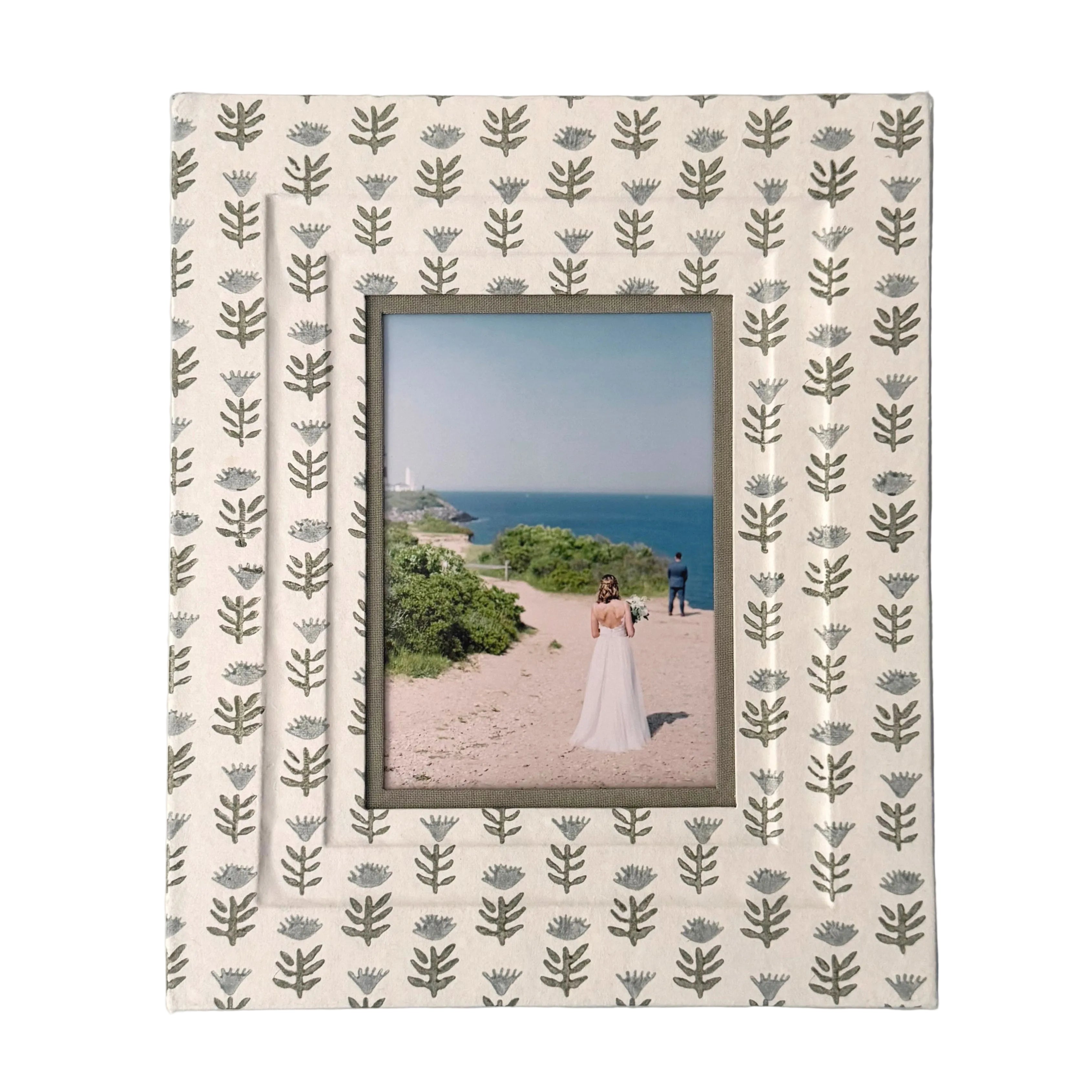 5x7 Block Printed Picture Frame in Claire Serene