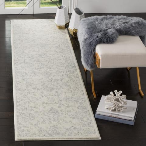 Carnegie Polypropylene Rug in Cream and Gray