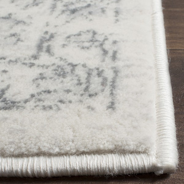 Carnegie Polypropylene Rug in Cream and Gray