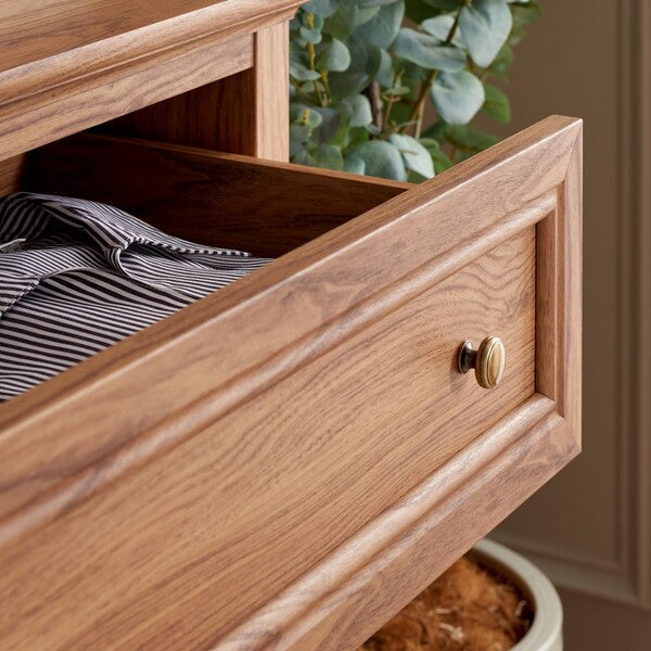 Sondra 6 Drawer Dresser in Oak