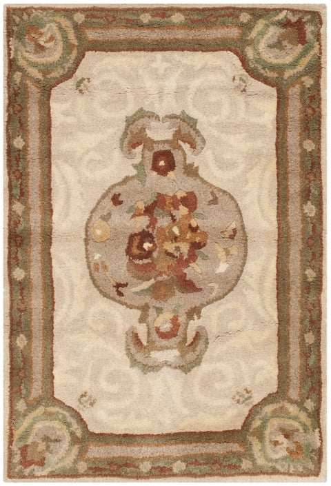 Empire Wool Rug in Ivory and Light Gray