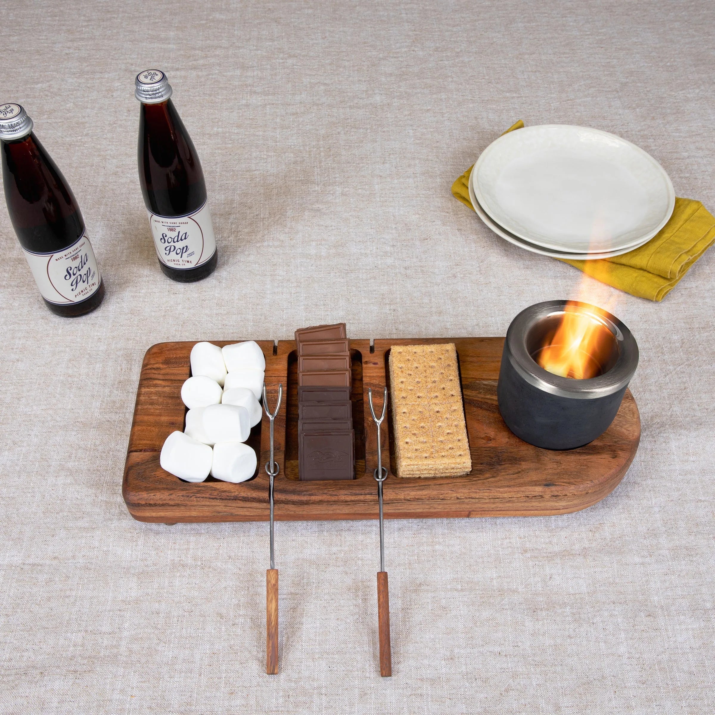 Dolce S'mores Kit with Tabletop Fire Pit