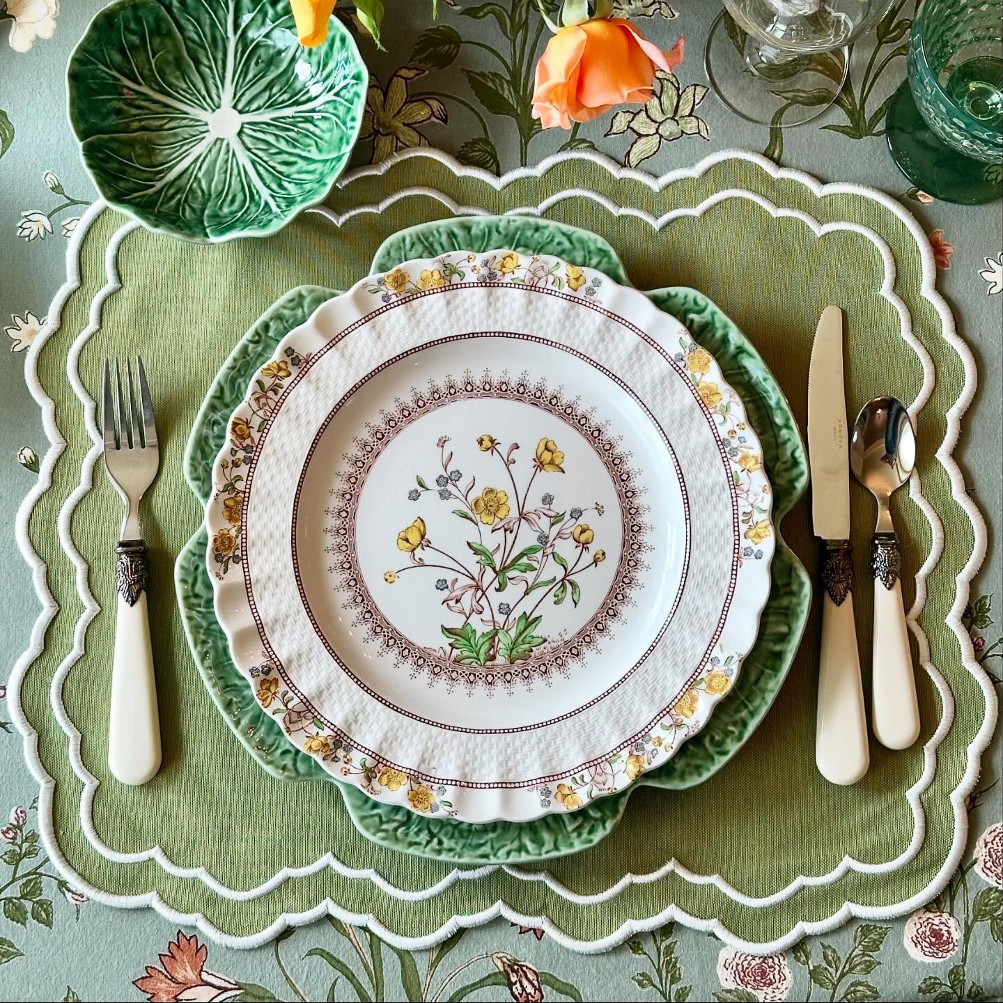 ELARA GREEN RECTANGLE FABRIC PLACEMAT