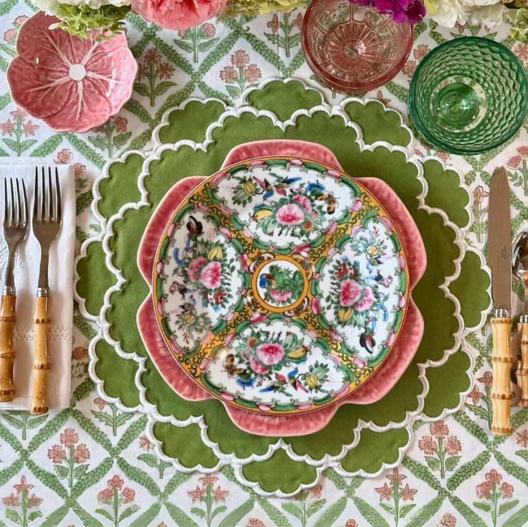 CRESSIDA GREEN ROUND FABRIC PLACEMAT