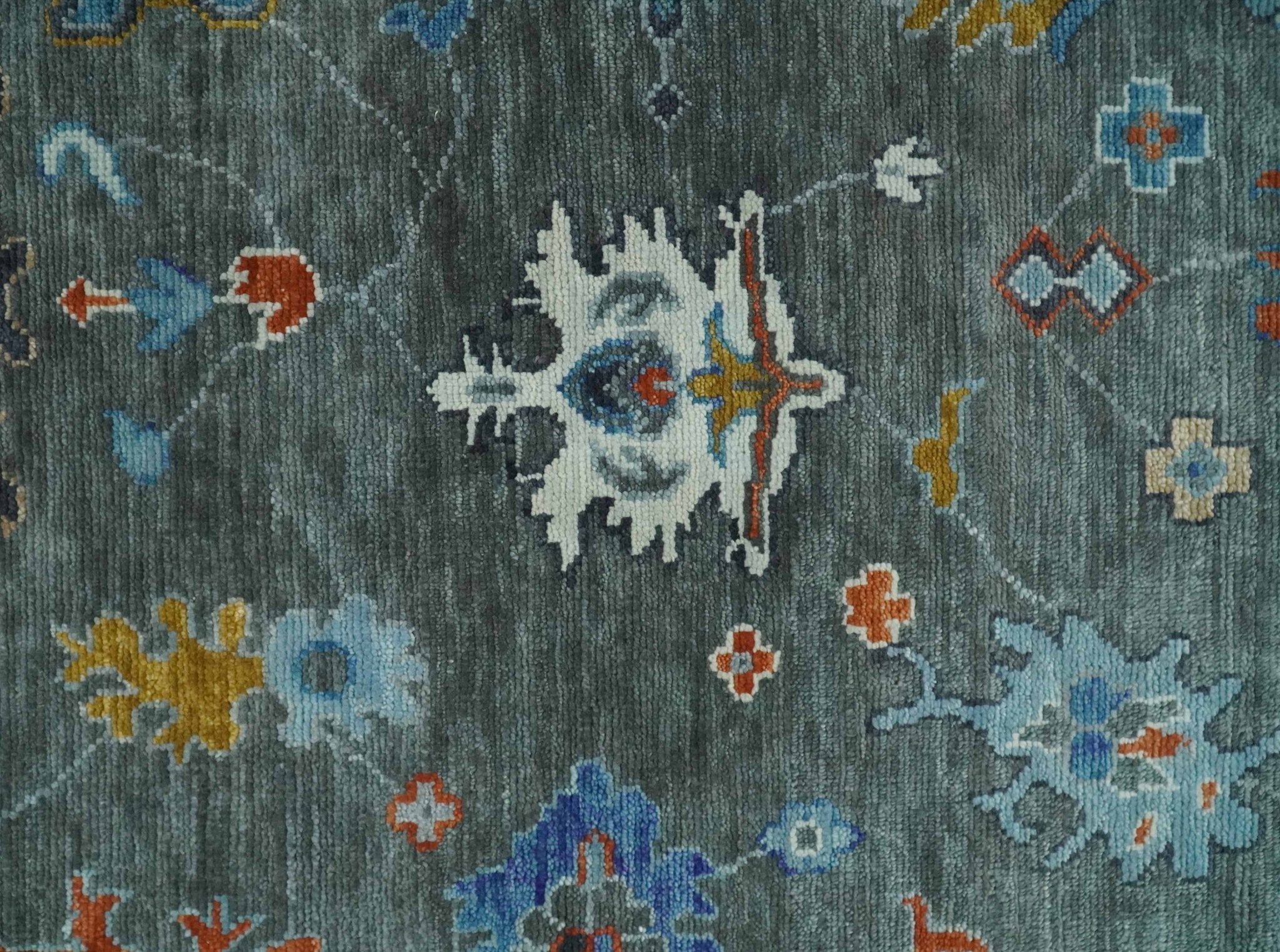 Hand Knotted 5x8, 6x9, 8x10, 9x12, 10x14 and 12x15 Charcoal and Ivory Traditional Persian Oushak Wool Rug | TRDCP944810 - The Rug Decor