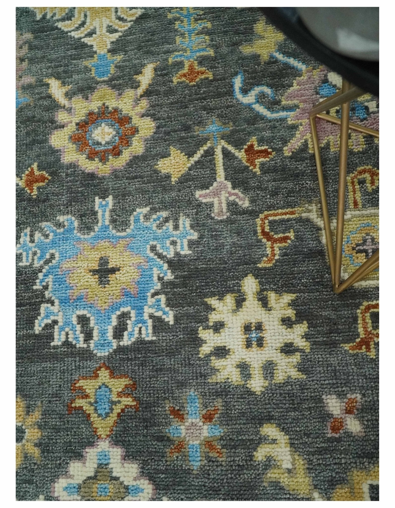 Hand Knotted 6x9, 8x10, 9x12, 10x14 and 12x15 Grayl and Ivory Traditional Persian Oushak Wool Rug | TRDCP825 - The Rug Decor