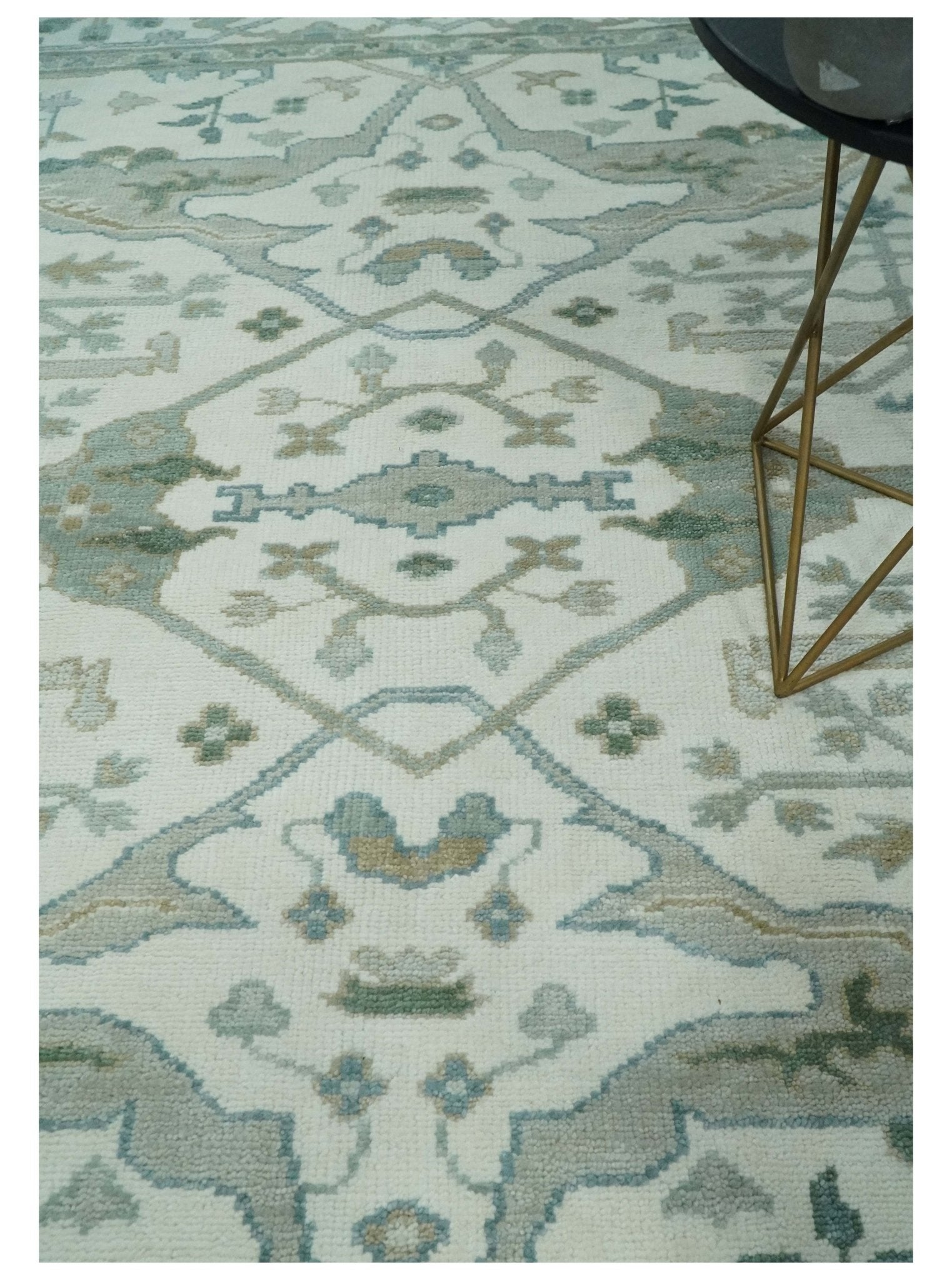 Hand Knotted 8x10, 9x12, 10x14 and 12x15 Oriental Oushak Ivory and Blue Wool Area Rug | TRDCP1113 - The Rug Decor