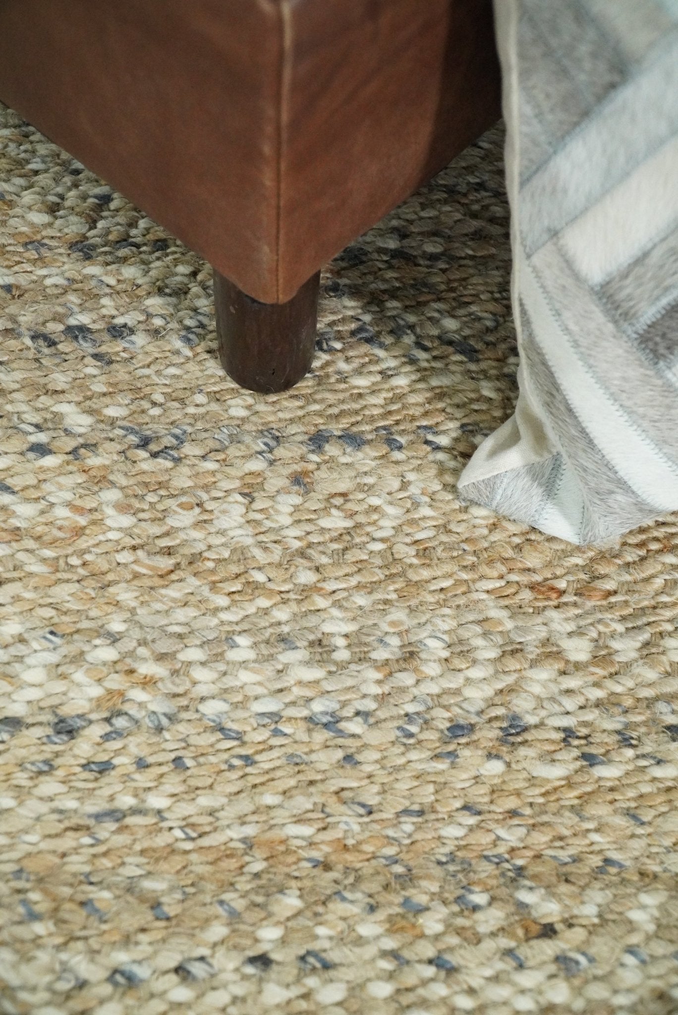 Hand Woven Jute and Wool Rug in Natural Fiber Brown and Ivory