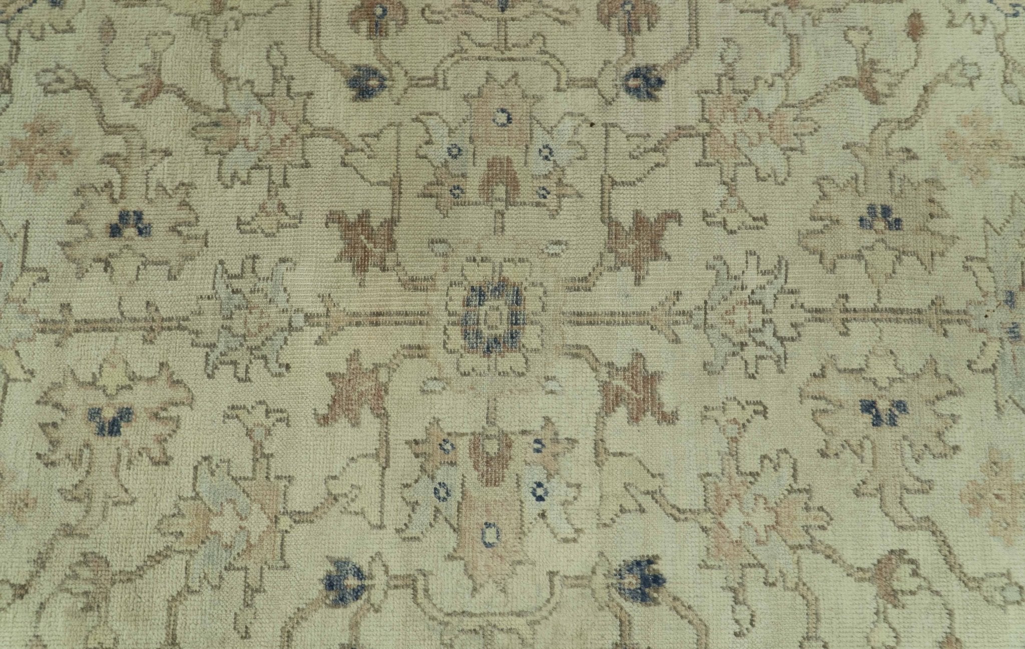 Heriz Traditional Design Beige And Blue 5.6x8 Hand Knotted Wool Area Rug