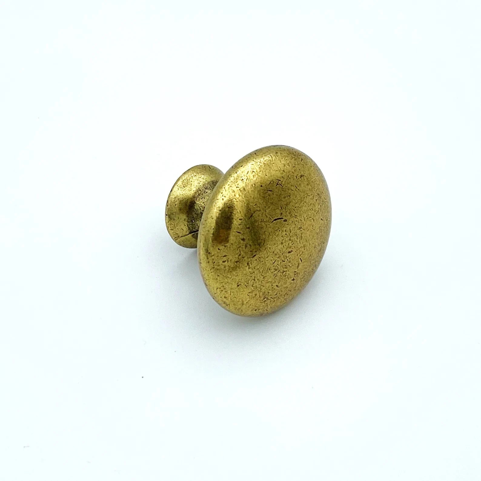 Round "Capri" Antique Brass Round Cabinet Knob
