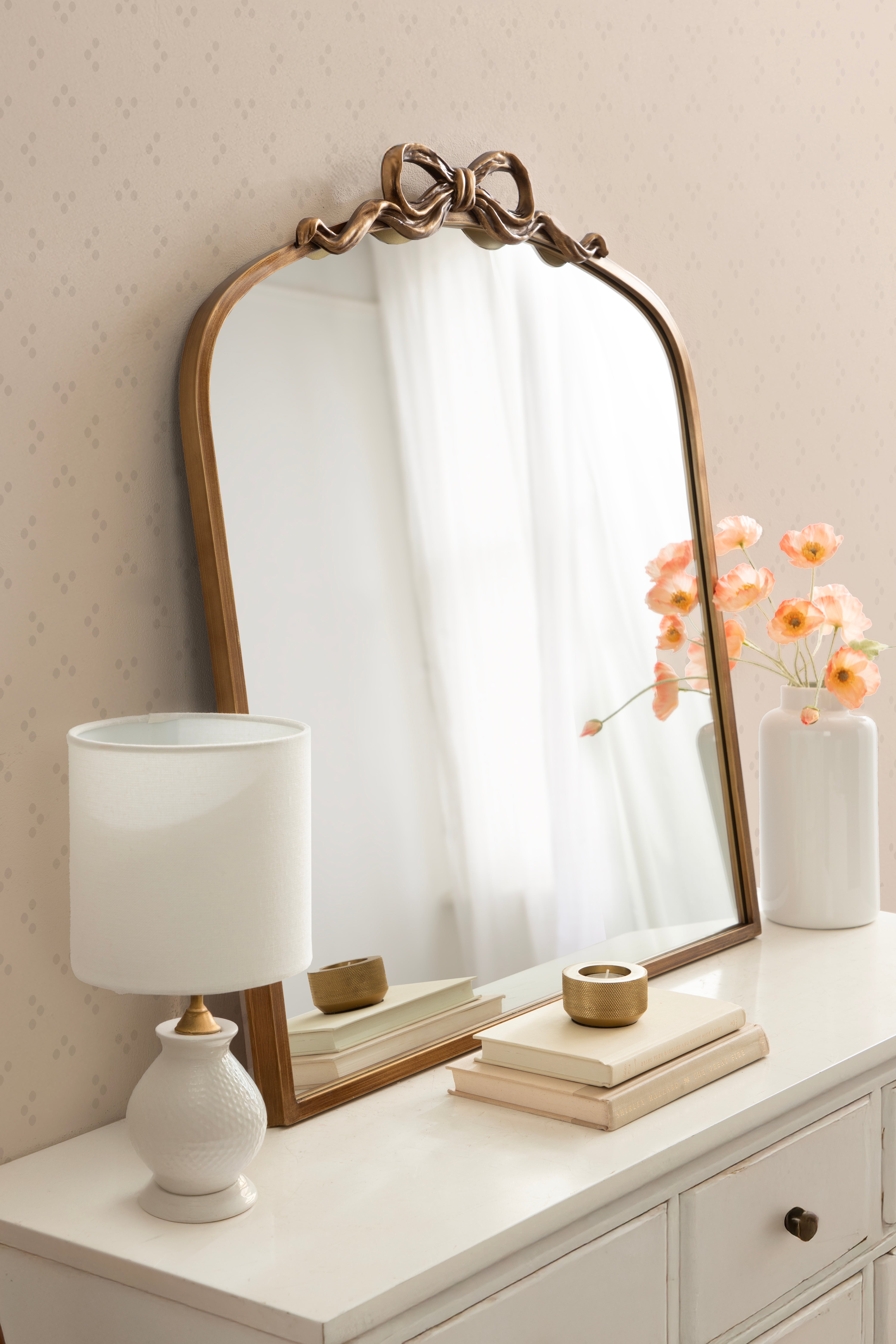 Arendahl Ribbon Arched Mirror