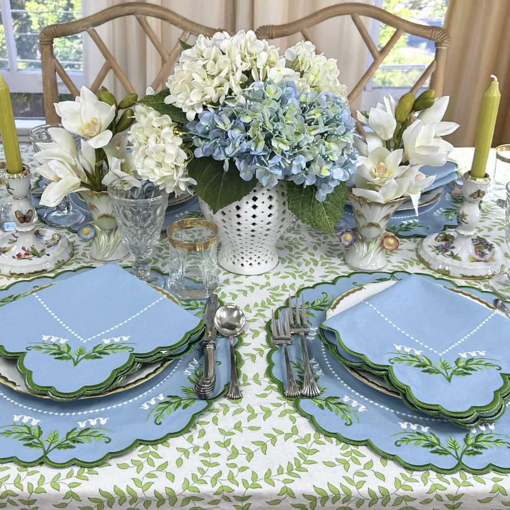 Light Green Leaves - Tablecloth