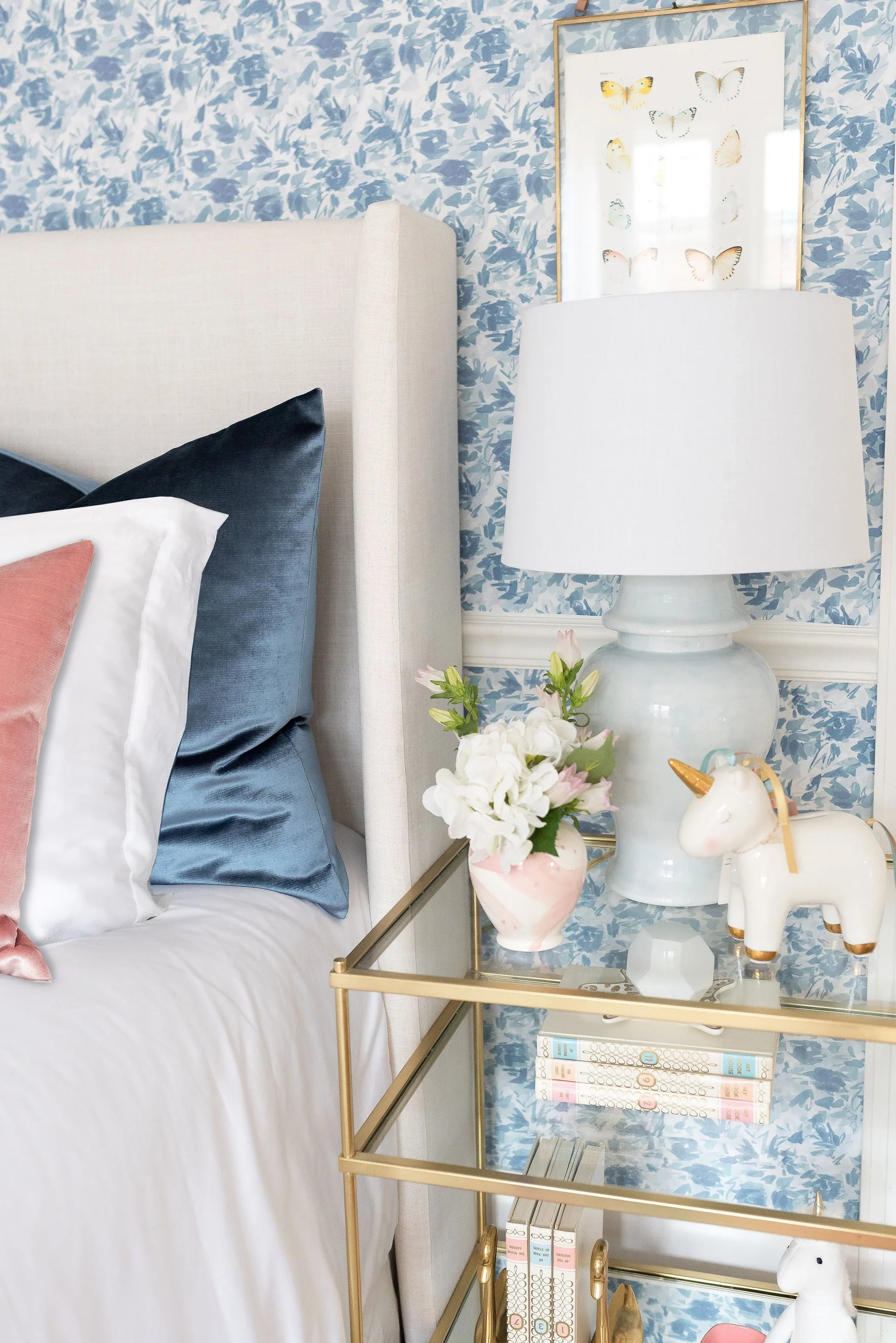 Hydrangea Light Blue Ginger Jar Lamp - The Mayfair Hall