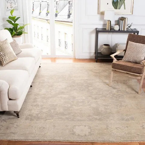 Oushak Wool Rug in Gray