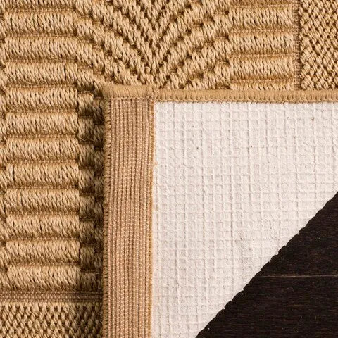 Palm Beach Sisal and Jute Rug in Maize with Curved Pattern