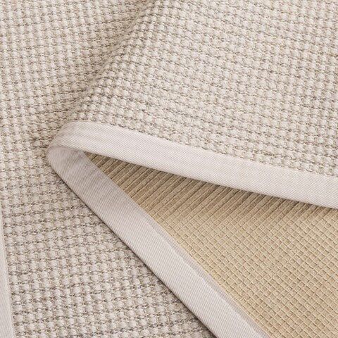Palm Beach Wool and Sisal Rug in Ivory with Grid-Like Pattern