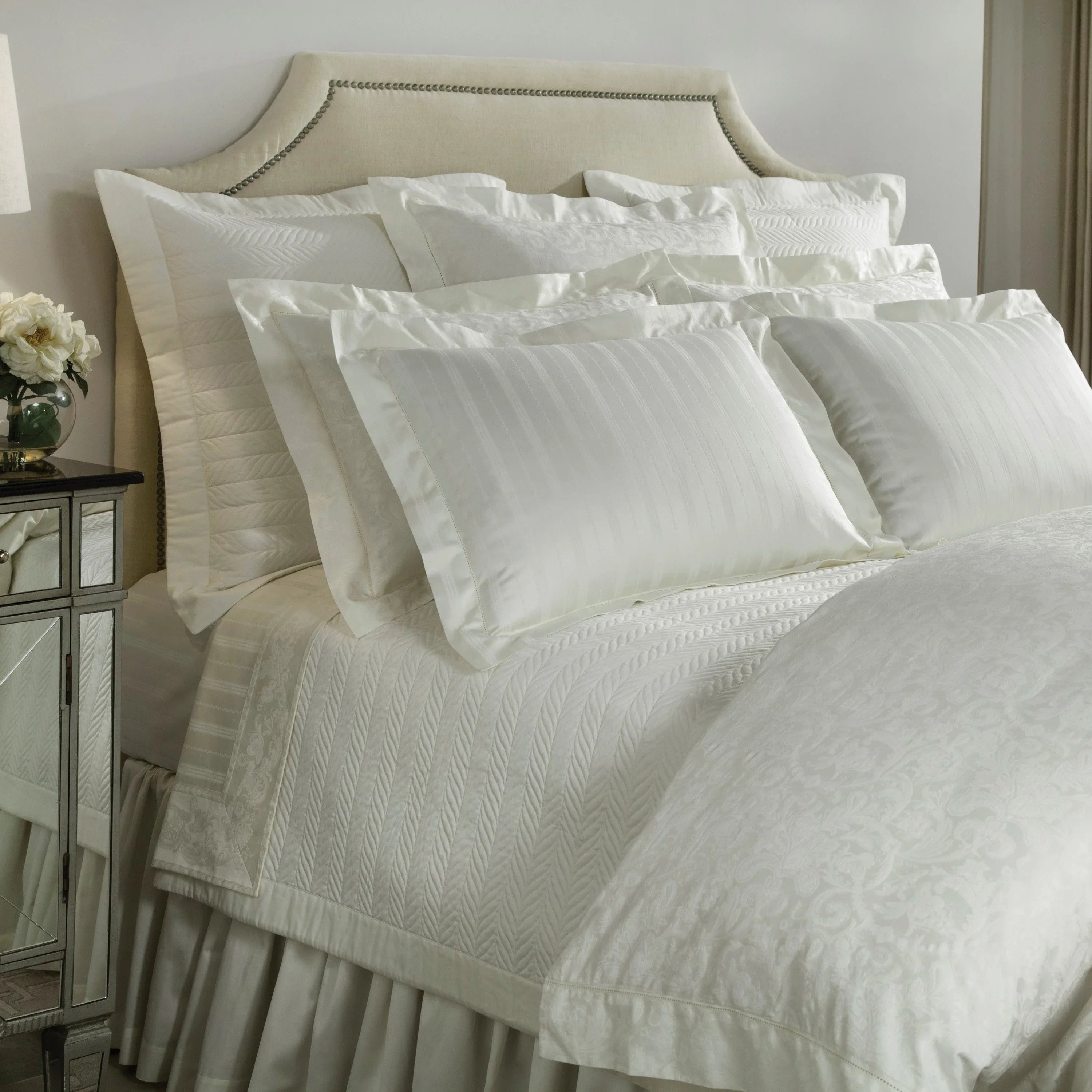 Plush 1000 Stripe Fitted Sheet - The Mayfair Hall