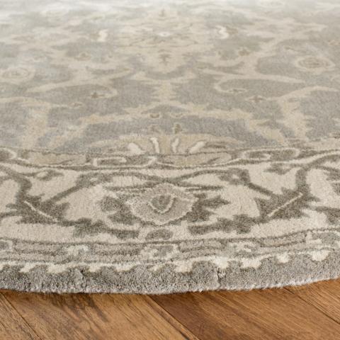 Royalty Wool Rug in Gray and Cream