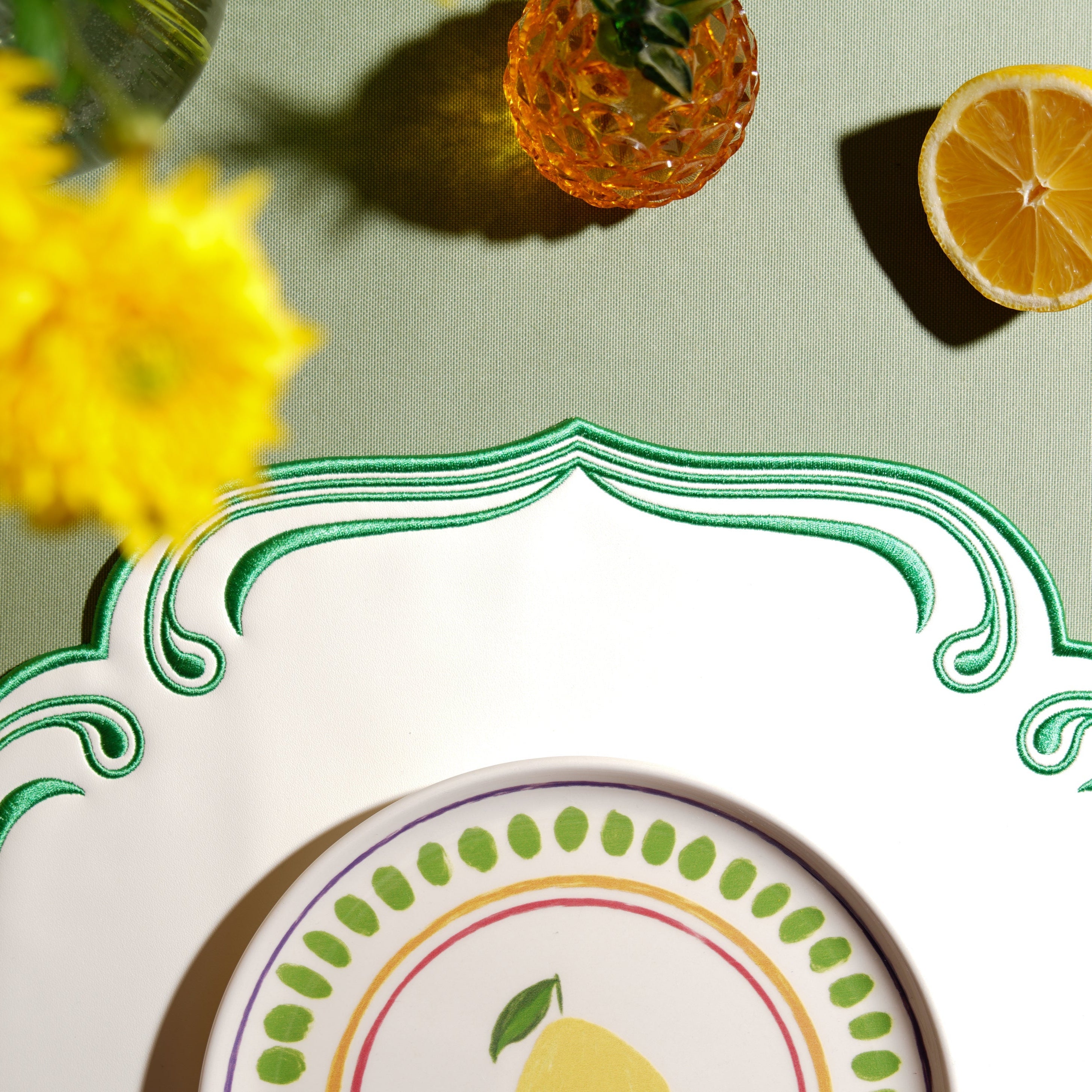 ROYAL WHITE GREEN TRIM SQUARE FAUX LEATHER PLACEMAT