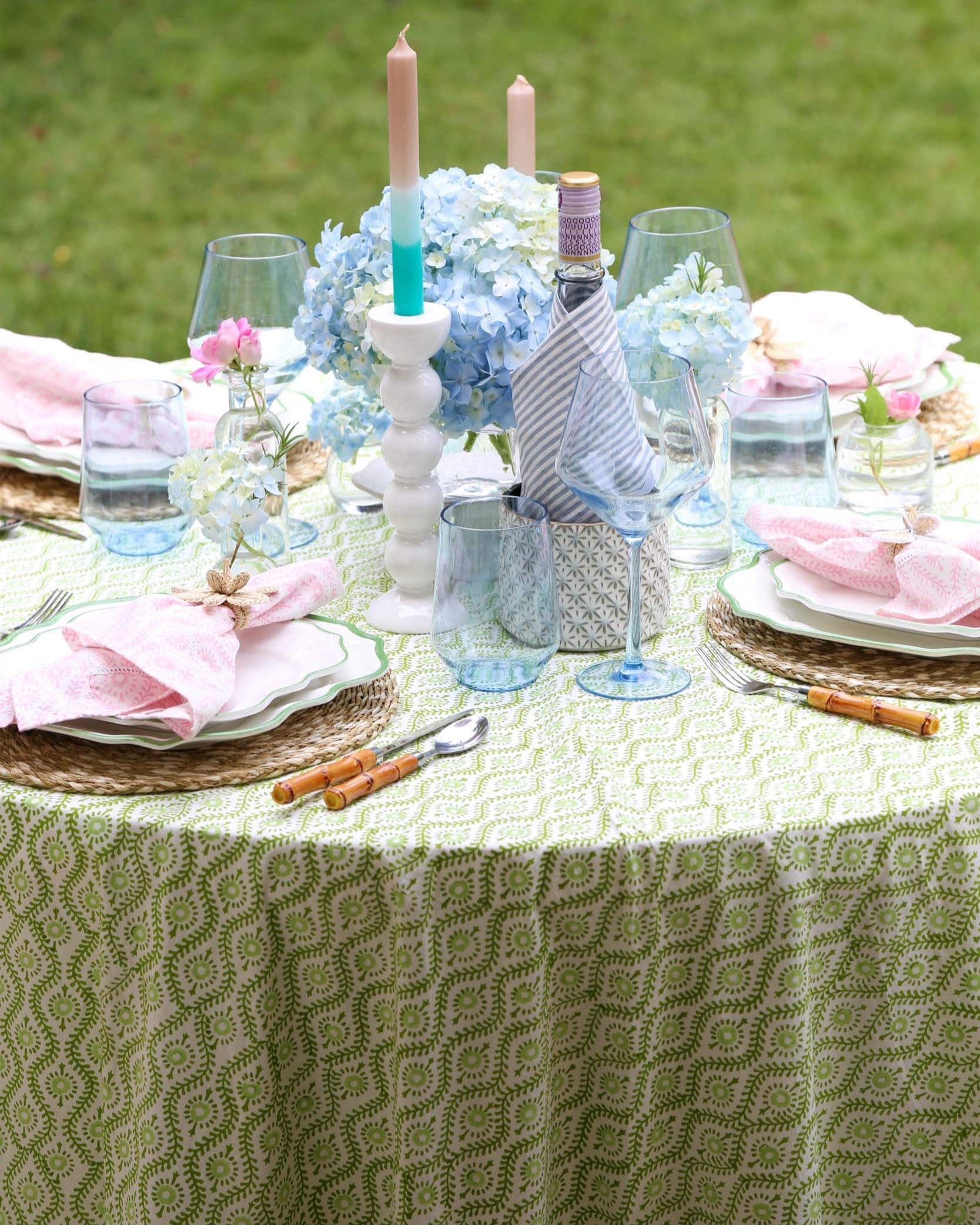 Caliza Tablecloth