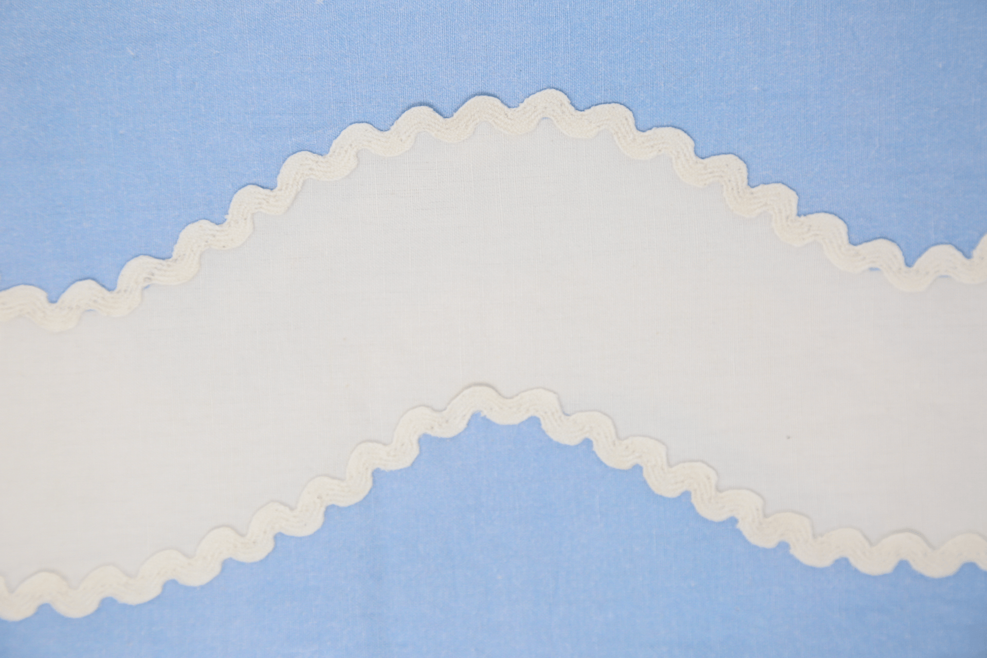 Saint-Rémy Linen Tablecloth