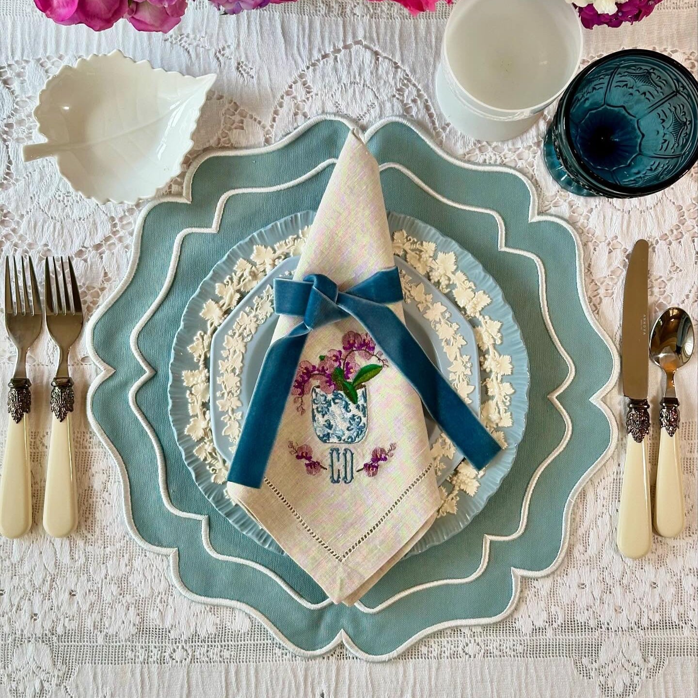 THRIVE BLUE FABRIC PLACEMAT