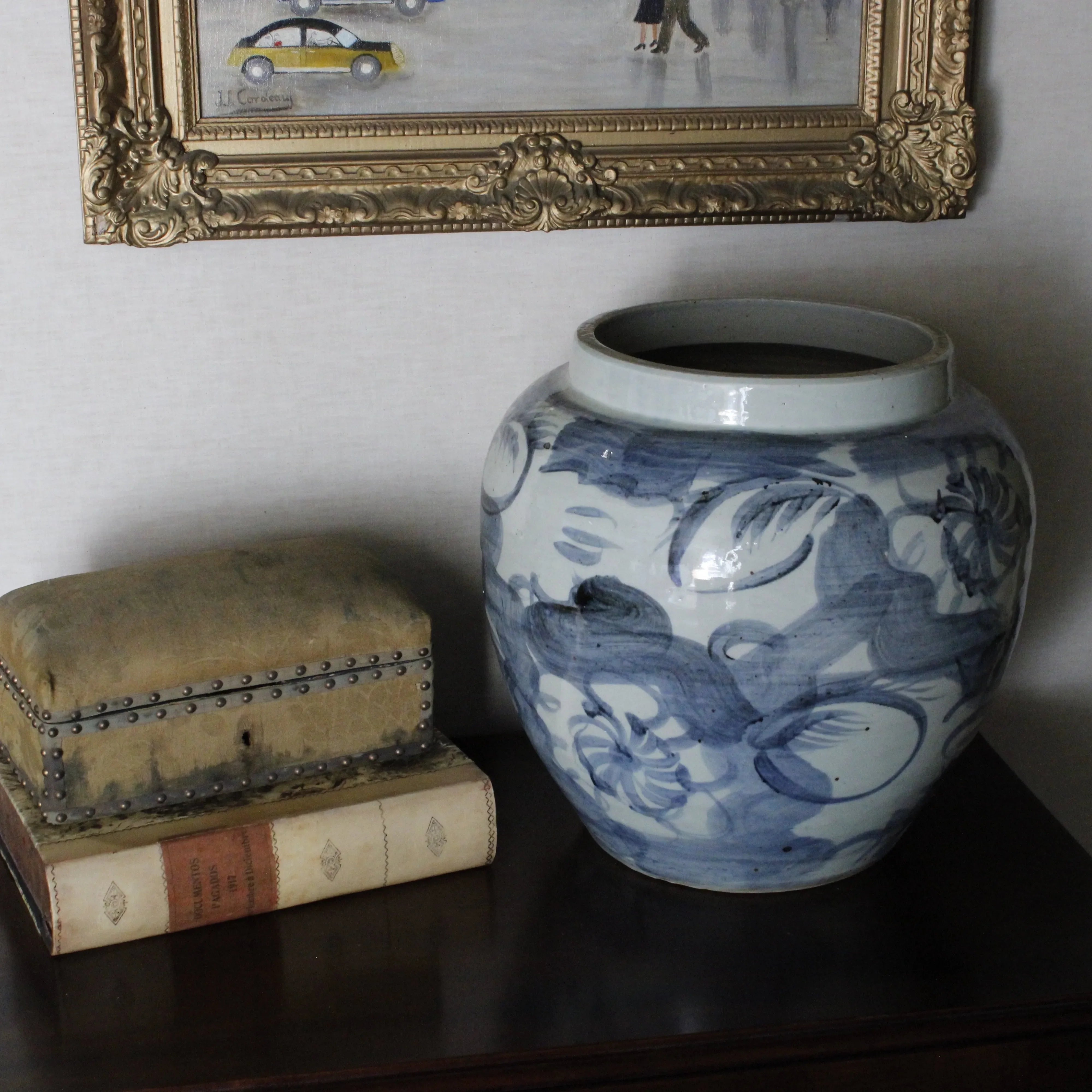 Blue and White Porcelain Twisted Flower Wide Open Top Jar - The Mayfair Hall