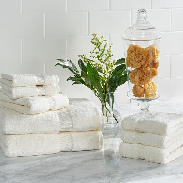 Super Plush Cotton Towel Bundle in Ivory (8 Pieces)