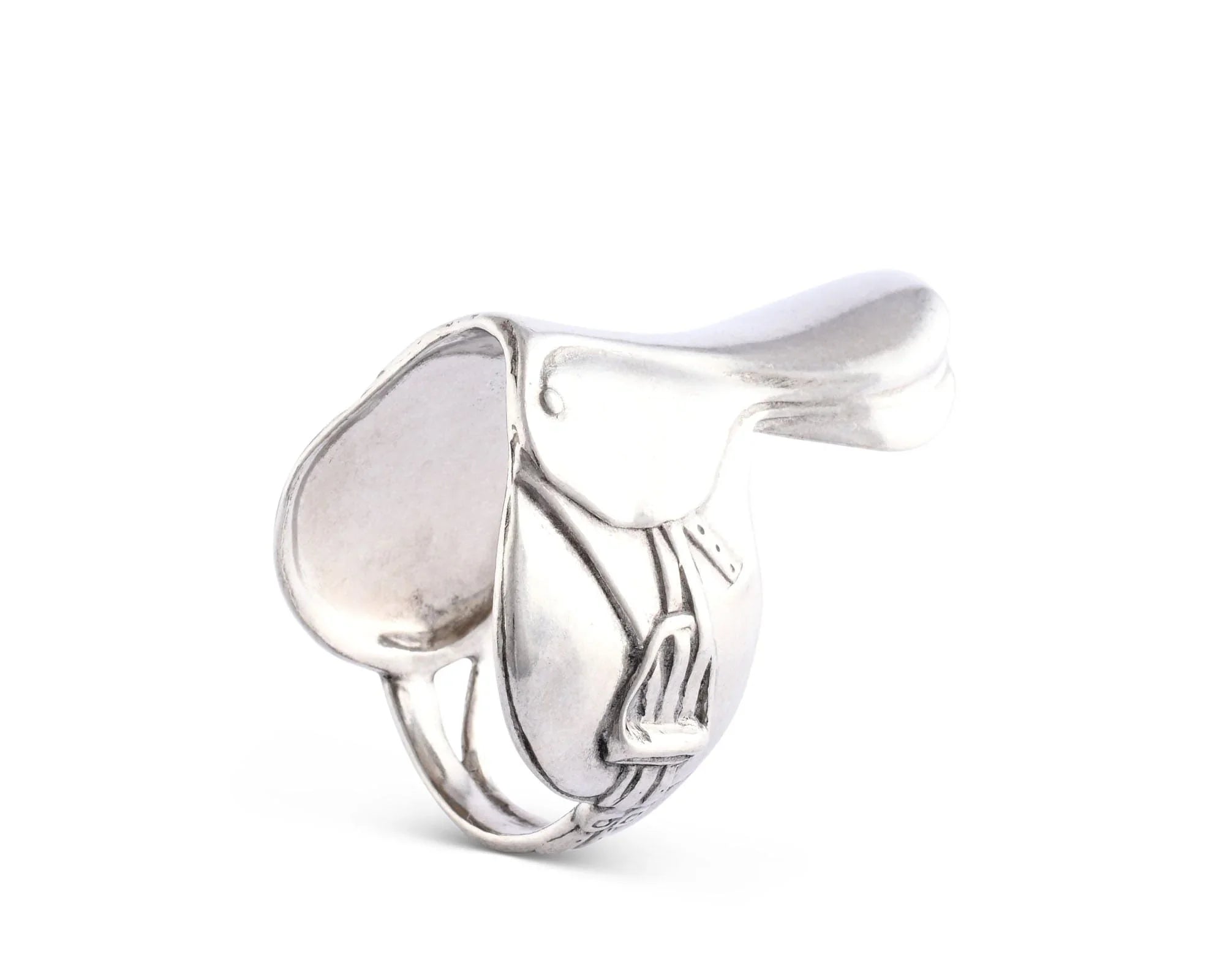 English Saddle Napkin Rings - The Mayfair Hall