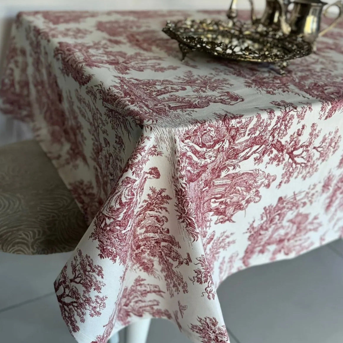 MYRELUNE VINTAGE RED & WHITE WATERPROOF RECTANGLE TABLECLOTH