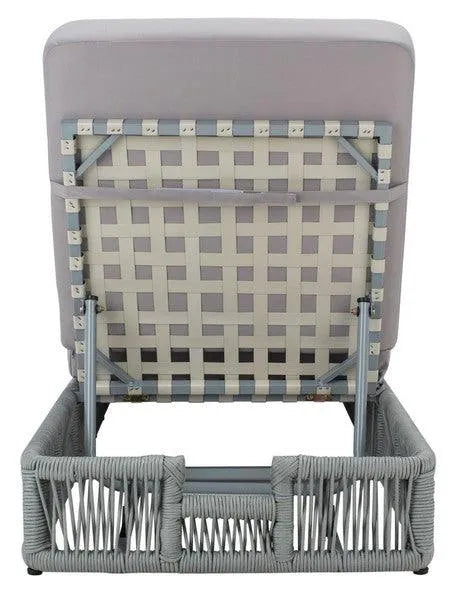 Safavieh Gillian Grey Wicker Outdoor Sun Lounger
