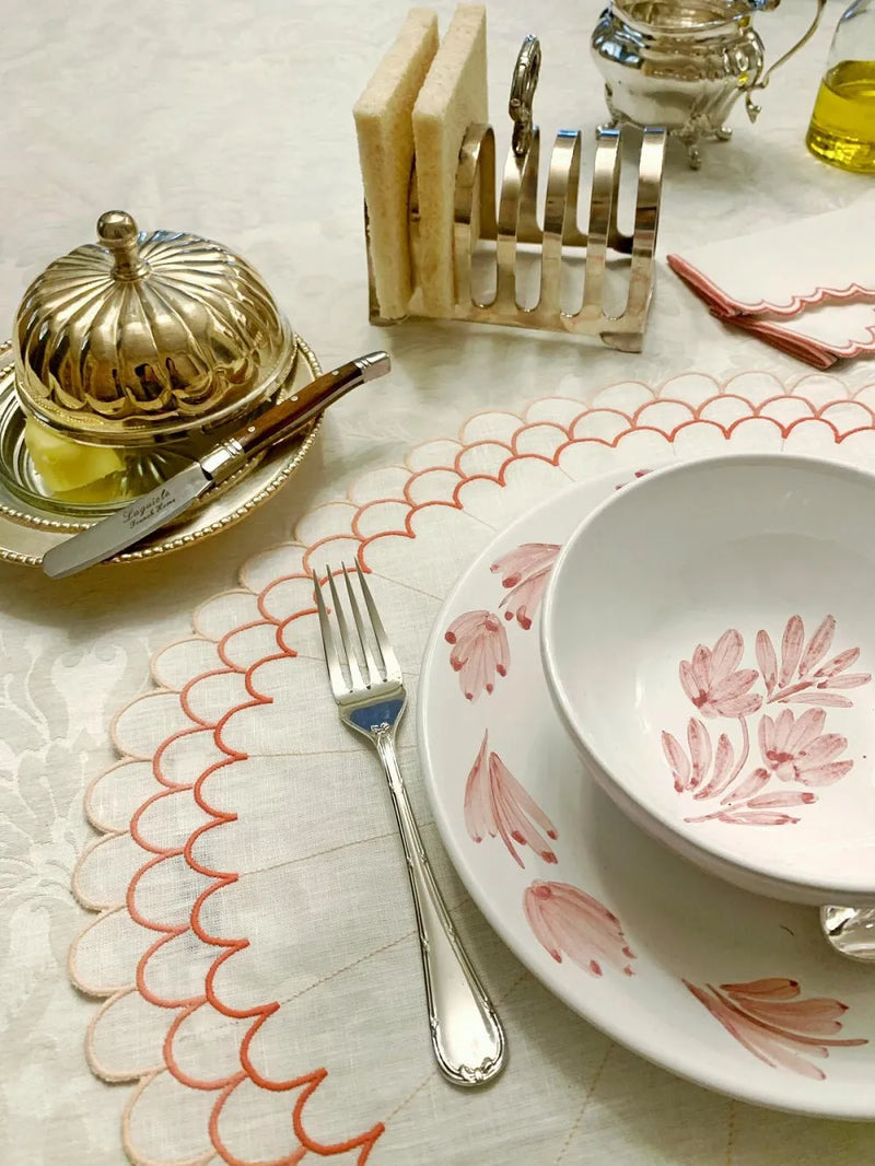 Los Encajeros Escamas Coral Placemats (Set of 4) - The Mayfair Hall