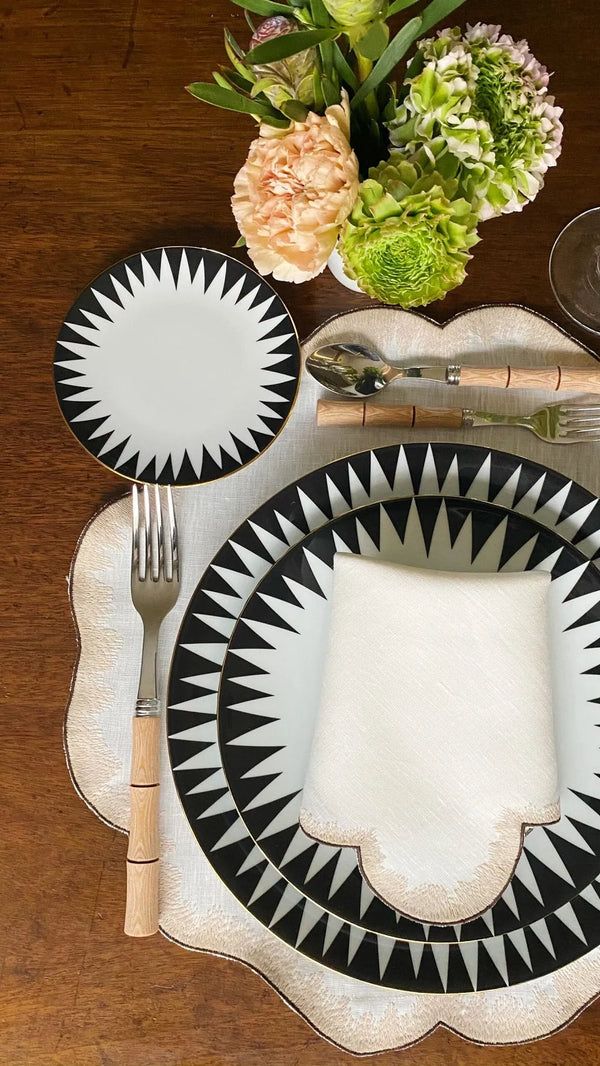 Los Encajeros Valver White/Beige Placemats (Set of 4) - The Mayfair Hall